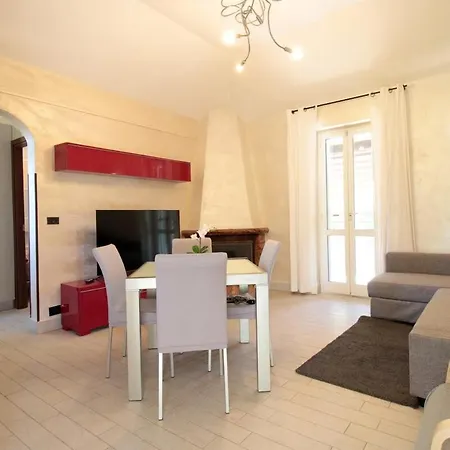 Di Albano Apartment